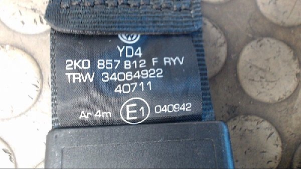  2K0 857 812 F Bezpečnostní pás pravá strana  VW Caddy 2K 2004 - - 5