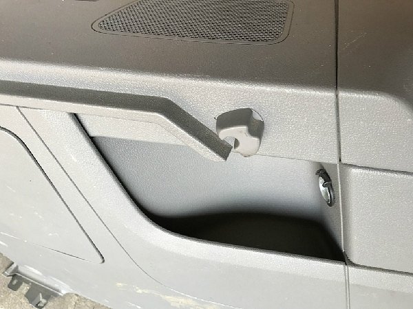 2K3 867 035D Čalounění obložení tapecírunk plast boční stěny vlevo strana řidič  VW Caddy 2K 2004-13  - 5