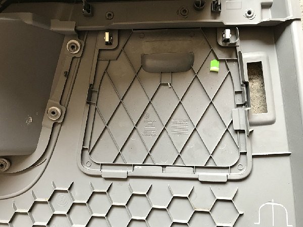 2K3 867 035D Čalounění obložení tapecírunk plast boční stěny vlevo strana řidič  VW Caddy 2K 2004-13  - 13