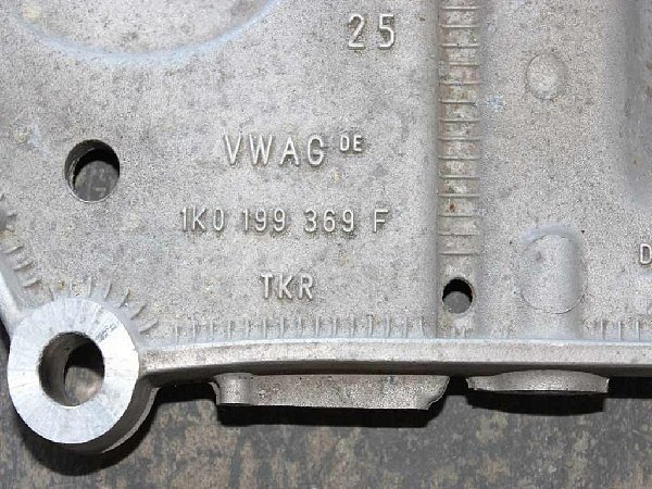 1K0 199 313 H Nápravnice VW Touran (1T) 1.9 TDI - držák agregátů / - 12
