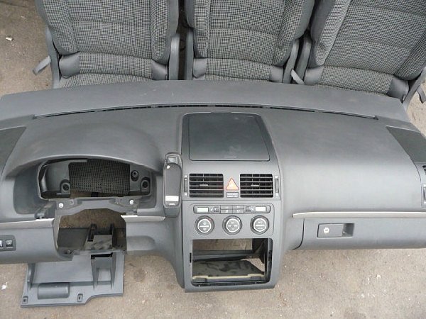  VW Touran 1T 77kW 105PS 1,9 TDI BKC/ BXE stříbrná LA7W - převodovka GQN 6st manual. - 12