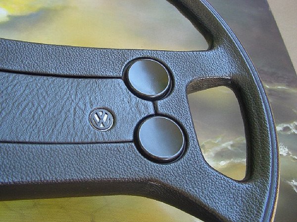 Volant VW Golf 1 - 2
