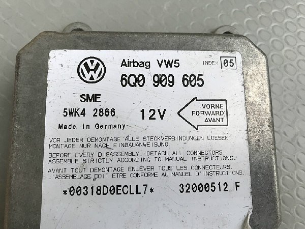  6Q0 909 605 VW Audi Škoda Řídící jednotka airbagu  Airbagová jednotka  - 2