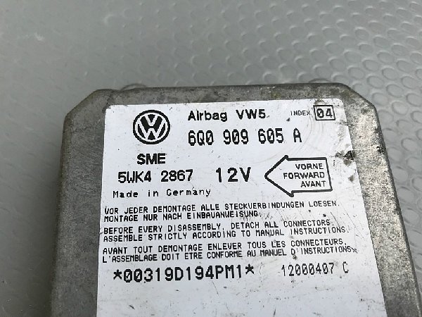  6Q0 909 605A VW Audi Škoda Řídící jednotka airbagu  Airbagová jednotka - 2