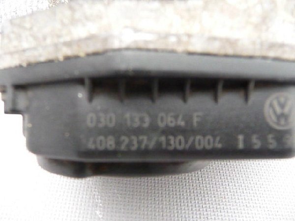 Škrtící klapka  030 133 064F - 3