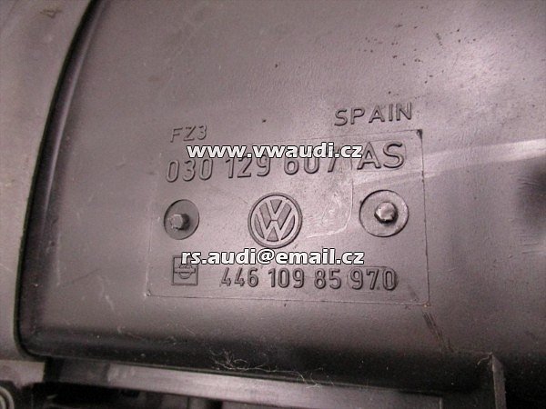  030 129 607 AS VW Polo 6n2 1999-2001 VW LUPO 6X 1.0 L benzín  FILTRBOX KRYT MOTORU  - 2