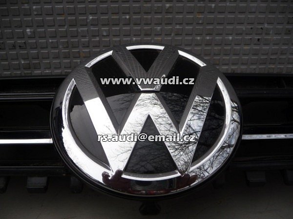 5G0 853 655C VW - znak - přední mřížka maska Golf 7 mk 7 VII  - 2