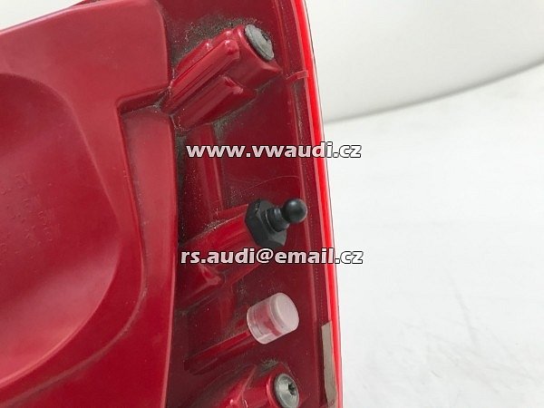 4G9 945 095 B AUDI Zadní levá boční LED zadní světlo A6 C7 4G  2012 - 2014 AVANT kombi - 5