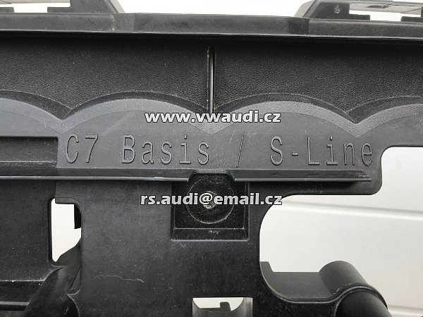 AUDI 4G0 807 437C  Nárazník přední A6 4G C7 S-Line 2012 2014 - s otvory na ostřikovače světlometů  + otvory pro parkovací čídla 4 X   PDC černá barva  - 17