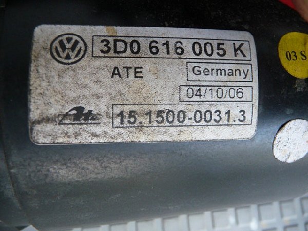 3D0 616 005K  VW Phaeton 3D  Bentley Continental GT  Kompresor zdvihu podvozku - 2