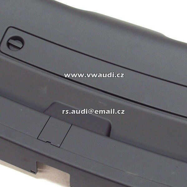 4G9 867 979  Originální obložení zadních výklopných dveří černá barva plastu  pro  A6 4G C7  Avant   - 2