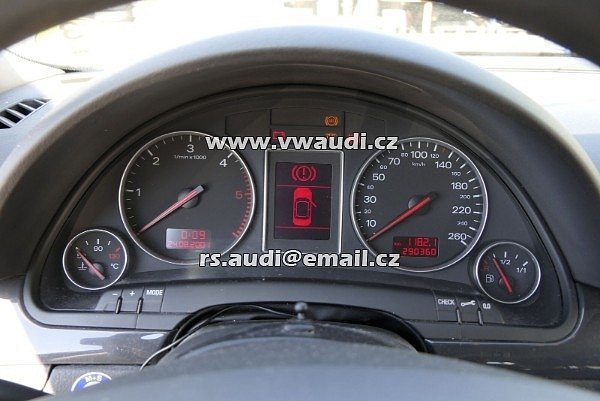 8E0 920 900G Rychloměr Audi A4 8E B6 Přístrojový panel 8EO920900G 1,9 TDI Diesel - 3