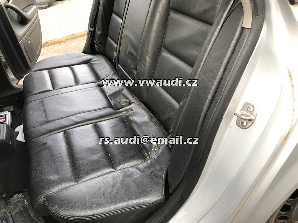 AUDI A4 B6 8E 2004 AVANT KOMBI 2,5 interier kožený kůže černá vyhřívané sedačky v elektrice posuvy - 10