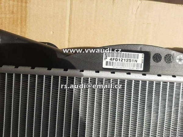 4F0121251N  Originál chladiče motoru AUDI A6 4F0121251E vodní chladič   A6 4F 2.7 3.0 TDI - 2