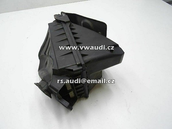 038 133 835 G box na vzduchový filtr Audi A4 8E B6 TDI  - 4