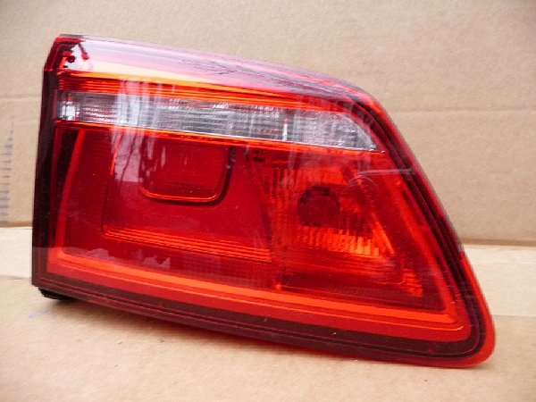 510.945.093 K  Zadní svítilna světlo 510.945.093 K VW Golf Sportvan - 2