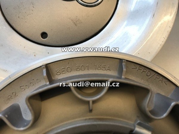 8E0 601 165A středová krycí poklička šroubů ozdobná pro kola krytka na al.kola Audi A4 A6 8EO 601 165A - 8