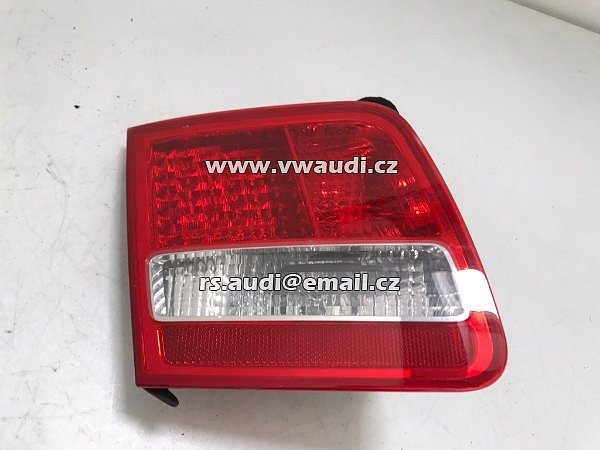 4E0 945 093 C  Audi A8 4E LED levé zadní světlo Vnitřní na víko  - 3
