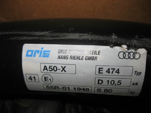 8U0 803 880B Tažné zařízení Audi Q3 8U - 9