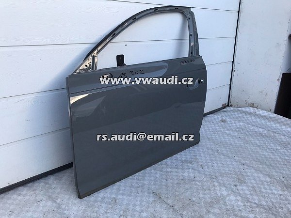 8W0 831 051 D  Audi A4 B9 8W Avant (B9) 2019 dveře levé přední řidič LP  - 8