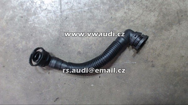 03L 103 493 A Hadice vzduchového filtru  VW Passat Variant 2.0 TDI - 2