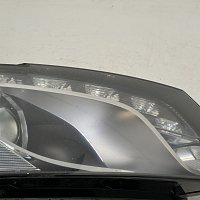 Světlomet pravý 8R0 941 004 AF .  Audi Q5 8R Xenon LED - 11