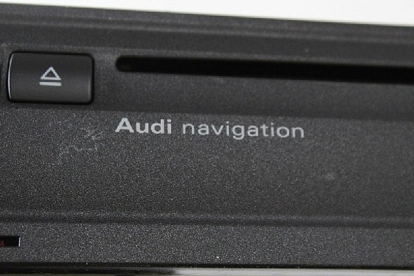 Audi A6 4F -NAVIGATION  DVD player  4E0 910 888E - 4