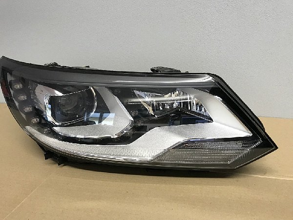5N1 941 034 VW Tiguan 5N Bi Xenon LED Světlo přední světlomet svítilna pravá strana spolujezdec LED XENON 
