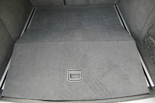 4F9 861 529 D Podlaha zavazadlového prostoru AUDI A6 4F C6 3,0 + 2,7 TDI 2010 - 2014 Avant Černá barva 