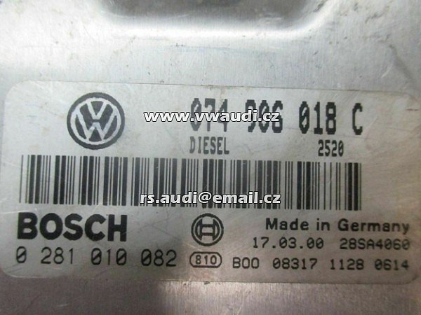 074 906 018 C Řídící jednotka motoru ECU VW T4 Multivan 2,5 TDI ACV -BOSCH 0 281 010 082