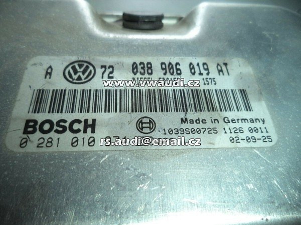 038 906 019 AT  Řídicí jednotka motoru VW Seat Škoda 038 906019 AT BOSCH 0281010974