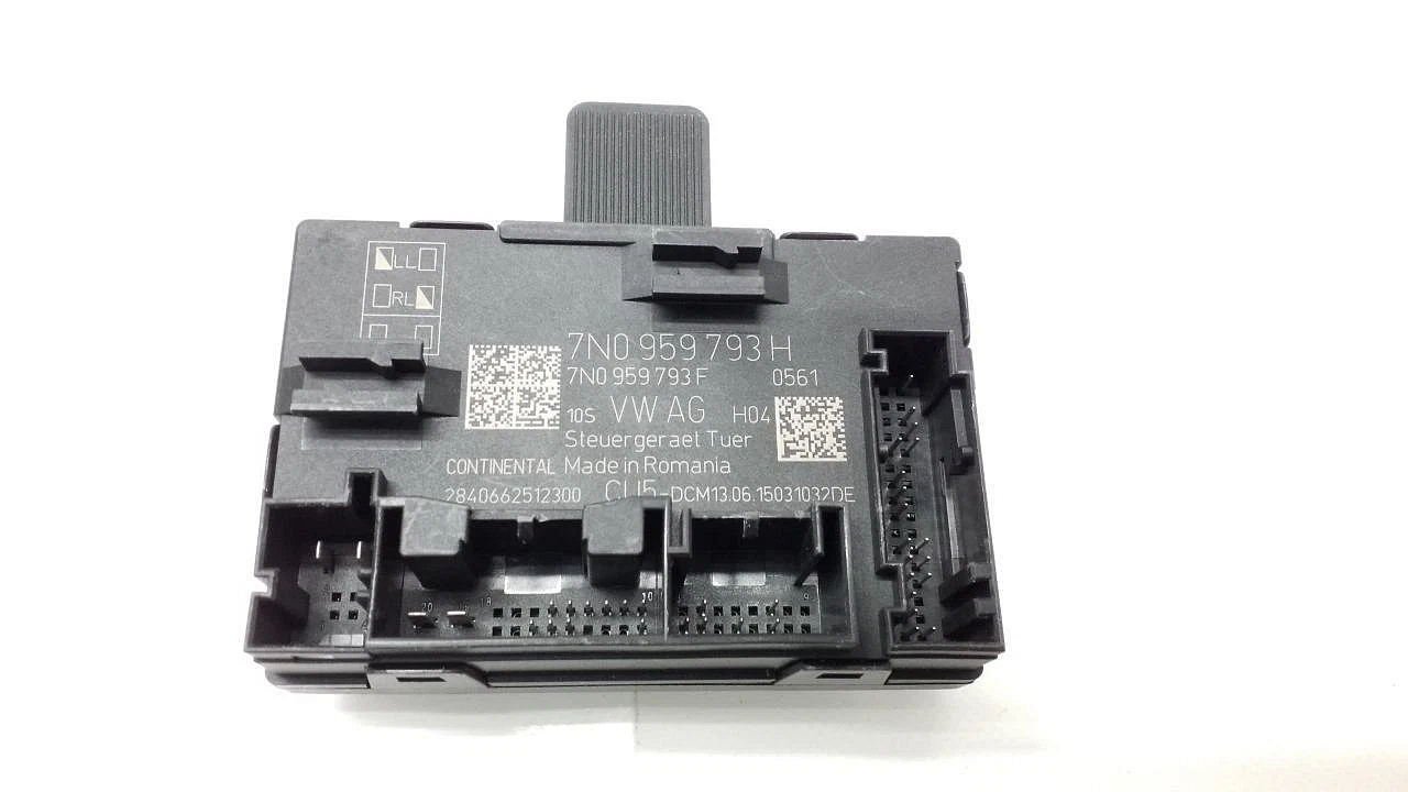 ŠKODA YETI 2013- řídicí jednotka dveřního modulu