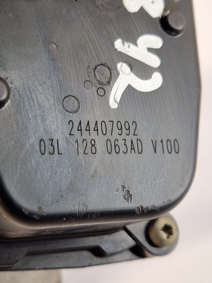 Škrticí klapka pro Audi Seat Škoda VW 1.6 TDI 03L128063J | 03L128063AD