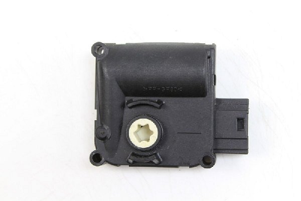  4E0 820 511A AUDI A8 Servomotor motorek nastavení klapky topení / klimatizace   - 2