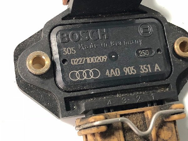 4A0 905 351 A Audi  A4 S4 A6 Řídicí modul zapalování ICM jednotka - 3