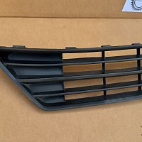 Střední díl mřížky předního nárazníku pro VW Caddy 4 MPV 1.4 TSI 15-20 - 3