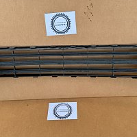 Střední díl mřížky předního nárazníku pro VW Caddy 4 MPV 1.4 TSI 15-20 - 5