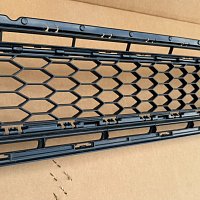 5G0853677J9B9 Větrací mřížka Přední nárazník střed  VW Golf 7 Alltrack - 3