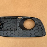 1K0853666D  VW Golf 5 GTI GTD Mřížka nárazníku pravá - 5