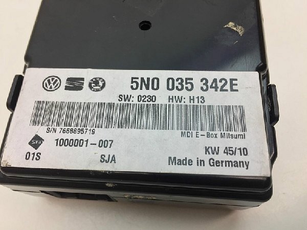 5N0 035 341C VW Golf TOURAN Media Modul  - 4