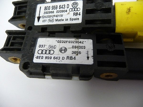 8E0 959 643D AUDI  A4 8E B6 B7 Airbagsensor Crashsensor Sensor - 3