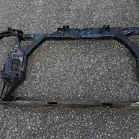 Originální Audi A4 B8 8K A5 8F 8T Držák zámku předního panelu chladiče 8K0 - 2