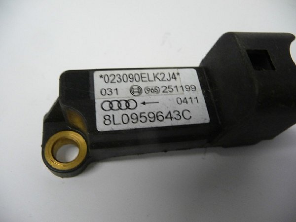 8L0 959 643C Audi A3 8L 1998 -2001  Airbagsensor Crashsensor Sensor - 2