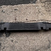AUDI A3 8P PĚNOVÝ TLUMIČ NÁRAZŮ PŘEDNÍHO NÁRAZNÍKU  ABSORBER NÁRAZU - 2