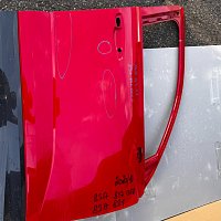 Audi Q3 F3 MK2 přední pravé dveře 83A  2018 - 13
