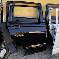 PRAVÉ ZADNÍ DVEŘE VOLKSWAGEN TIGUAN AX1 R LINE 5NA - 4