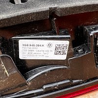 VW Passat B8 3G kombi facelift pravé zadní vnitřní světlo originál 3G9945094K - 10