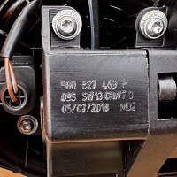 ZNAK VW do zadních pátých dveří VW Golf 7 VII 5G0 5G0827469F LOGO Otvírání víka kufru páté dveře 5G0827469F 09S 2018 - 10
