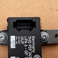 Řídicí jednotka posuvných dveří VW T5, originál 7H0959243D - 3