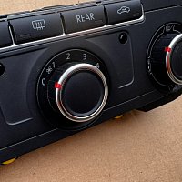 Řídicí jednotka klimatizace pro Volkswagen T6 Transporter - Caravelle 2011 7E0907047AC / 7E0907047ACWZU - 3